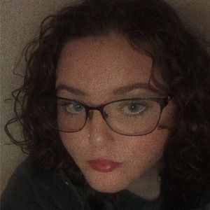 Meet your Posher, Annalee